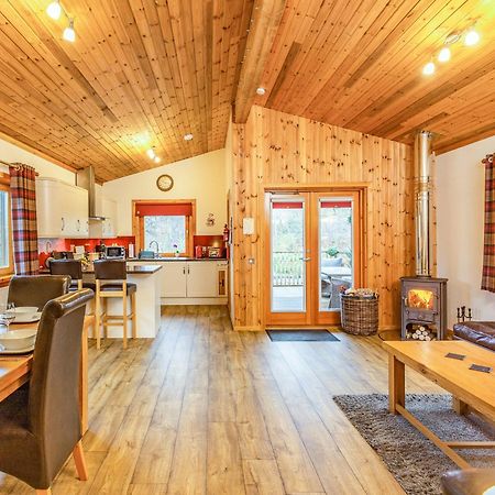 Burnside Lodge Torlundy  Экстерьер фото